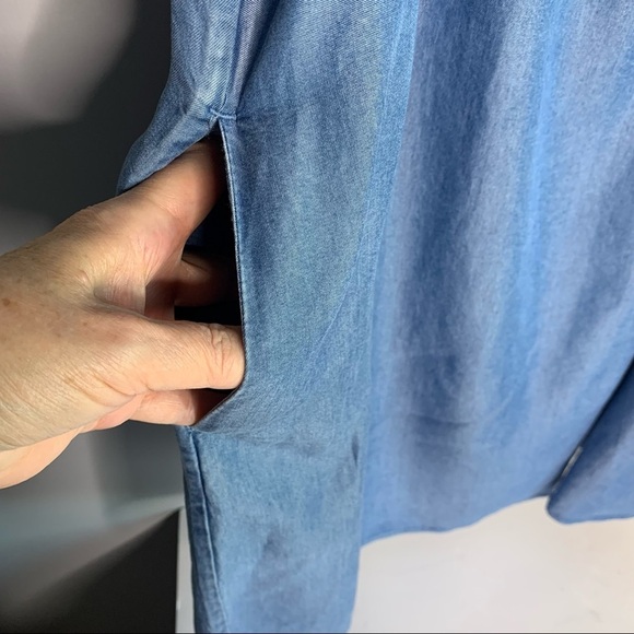 CHELSEA & THEODORE  DRESS - Picture 2 of 5